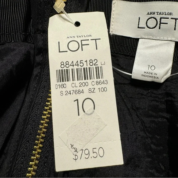 LOFT Ann Taylor Wool Blend Tweed Skirt Size 10 Black Gold Sheer Metallic NWT - Picture 7 of 8